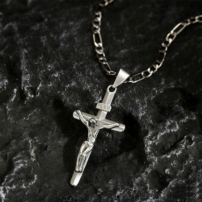 🔥 Collar con colgante de crucifijo tono dorado – Diseño detallado INRI, cadena Figaro ajustable y joya religiosa para el día a día ✝️✨