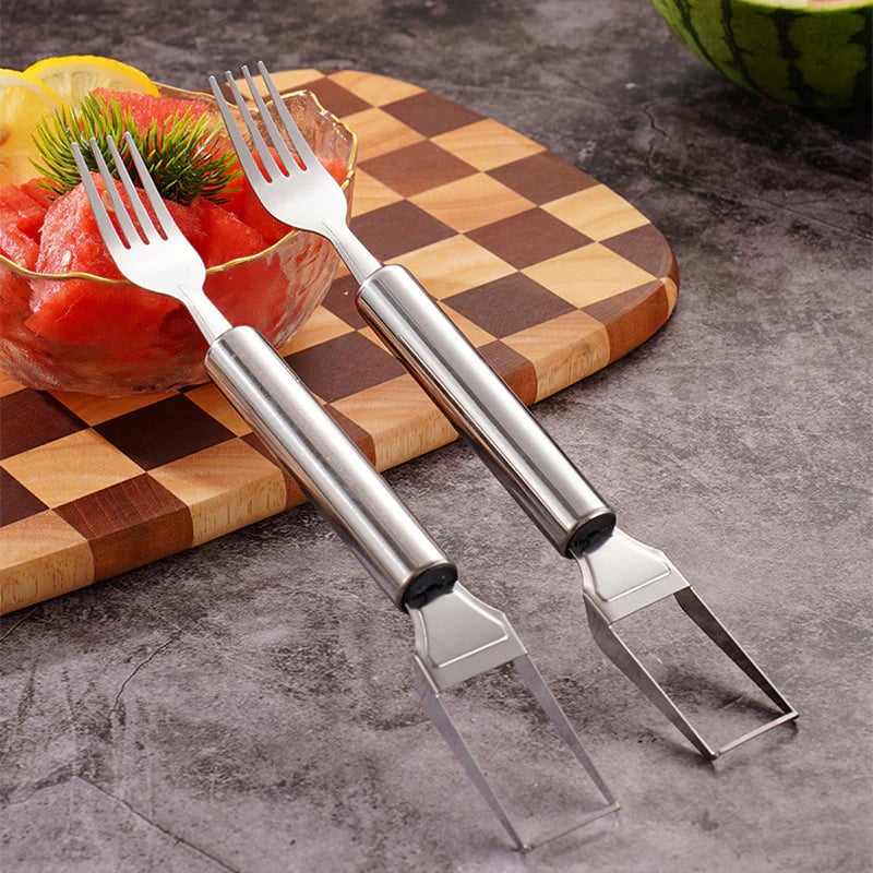 Cortador y Tenedor de Fruta de Acero Inoxidable 2 en 1 – ¡Para Servir Fruta Rápida y Fácilmente!
