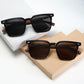 Gafas de sol clásicas con montura cuadrada de madera y lentes polarizadas