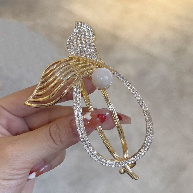 Horquilla decorativa con cola de pez de diamantes de imitación y perlas (50 % de descuento)