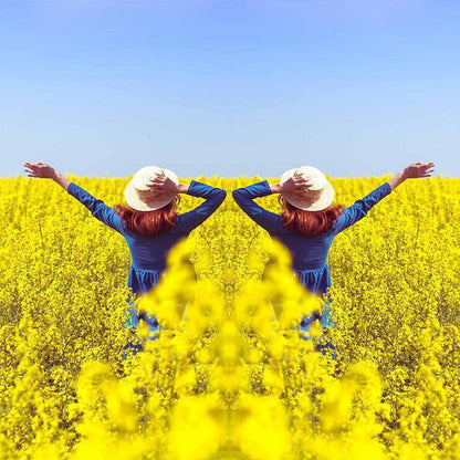 Lente con efecto espejo: captura reflejos impresionantes al instante.