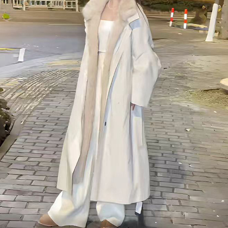 Parka larga de invierno para mujer con piel sintética