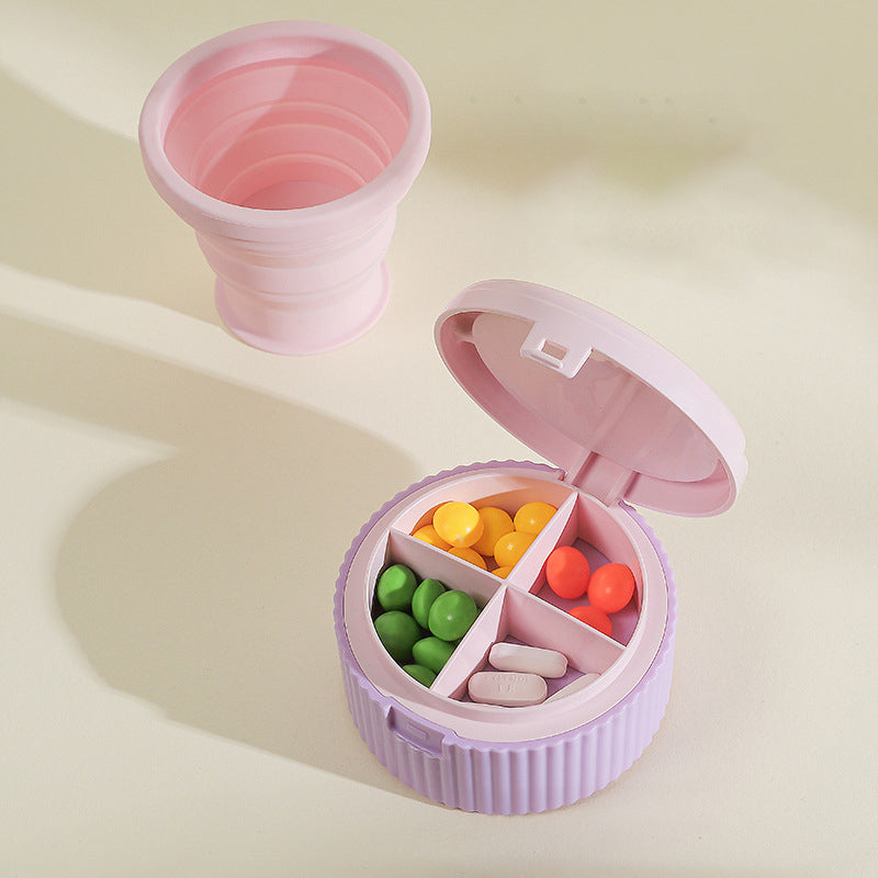 Organizador de pastillas con vaso de silicona plegable