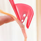 Utensilio de cocina para abrir intestinos de aves