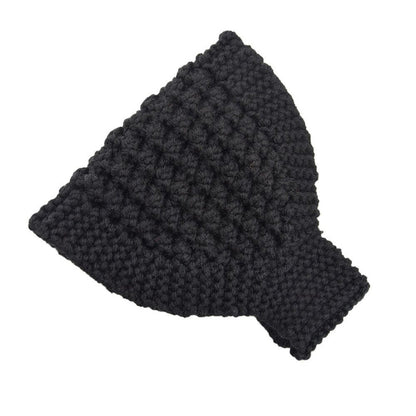 Gorro de mujer con cola de caballo hueca