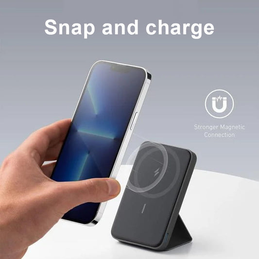 Mini Batería Externa Magnética Inalámbrica con Soporte Plegable