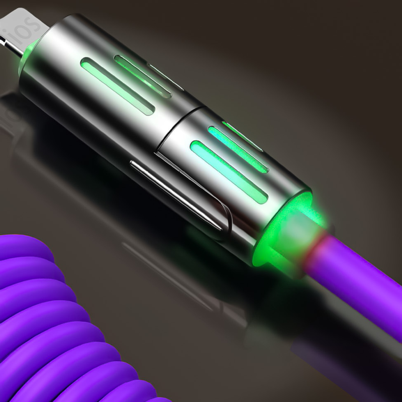 Cable de Carga Retráctil 4 en 1 Compacto para Auto