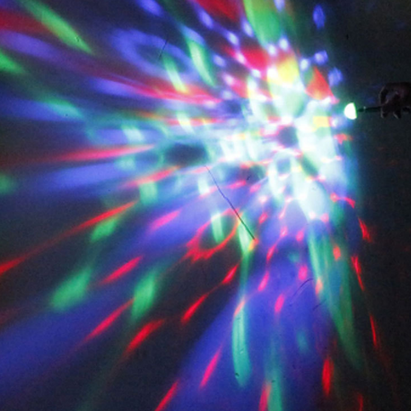 Luz de fiesta portátil USB con efectos RGB