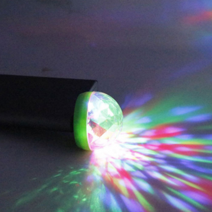 Luz de fiesta portátil USB con efectos RGB