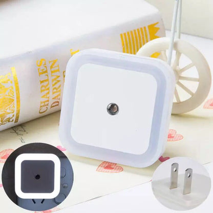 Foco LED Inteligente con Sensor de Luz y Ahorro de Energía