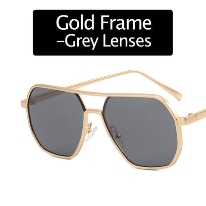 Gafas de sol de montura irregular con protección UV y lentes polarizada