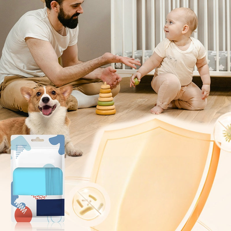 Película limpiadora de suelos multiefecto, soluble en agua