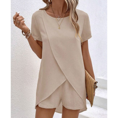 Conjunto de 2 Piezas para Dama con Top Asimétrico y Shorts
