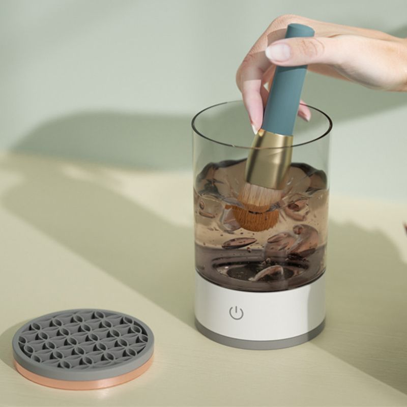 Un regalo fantastico! Pulitore elettrico per pennelli da trucco